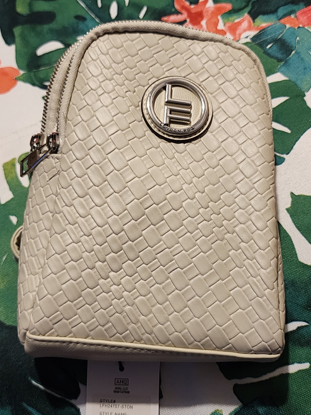 London Fog Cream Broadway Double Compartment Woven Slung Bag